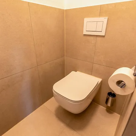 Apartamento Graf Chiemo - Direkt Am Chiemsee Mit Separatem Seezugang Chieming