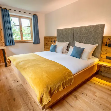 Apartamento Graf Chiemo - Direkt Am Chiemsee Mit Separatem Seezugang