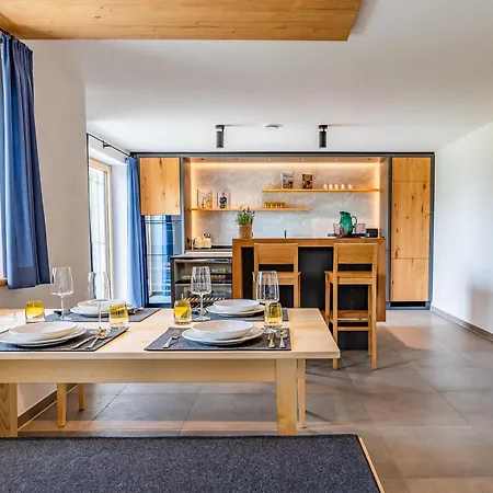 Apartamento Graf Chiemo - Direkt Am Chiemsee Mit Separatem Seezugang