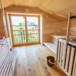 Apartment Graf Chiemo - Direkt Am Chiemsee Mit Separatem Seezugang