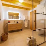 Graf Chiemo - Direkt Am Chiemsee Mit Separatem Seezugang Apartment *