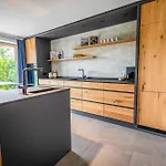 Graf Chiemo - Direkt Am Chiemsee Mit Separatem Seezugang Apartment *