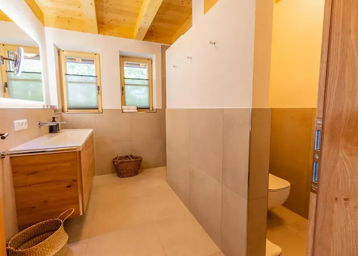 Graf Chiemo - Direkt Am Chiemsee Mit Separatem Seezugang Apartmán