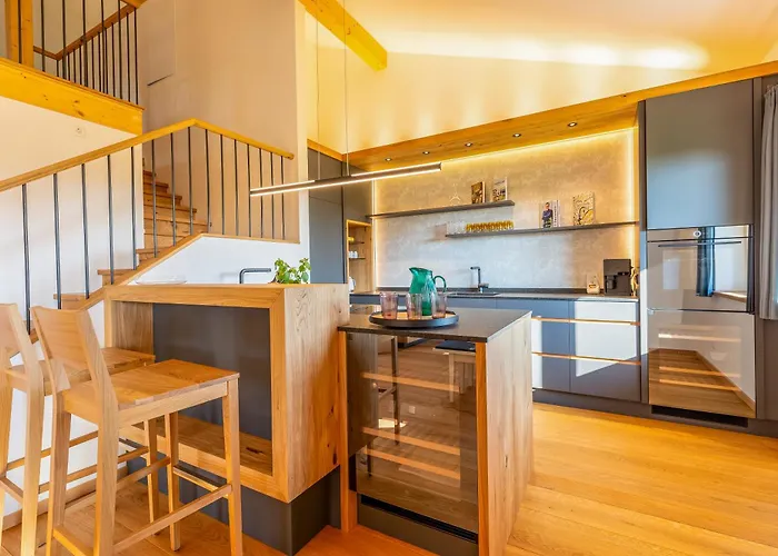 Graf Chiemo - Direkt Am Chiemsee Mit Separatem Seezugang Apartmán