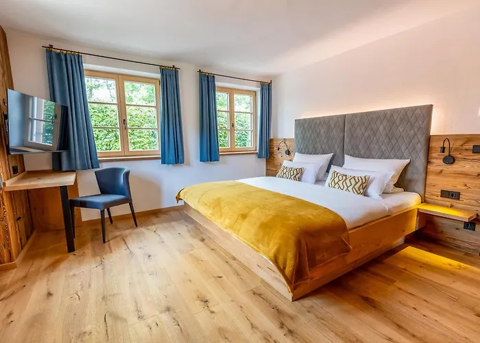 Graf Chiemo - Direkt Am Chiemsee Mit Separatem Seezugang Apartmán